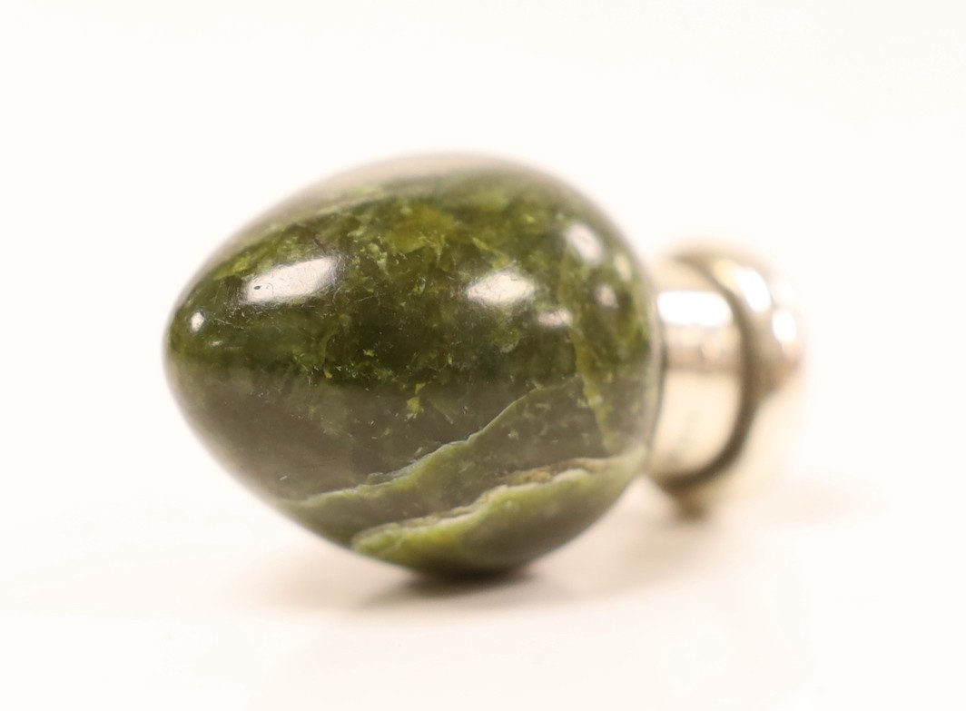 A late Victorian silver mounted green hardstone pear shaped scent bottle, by Sampson Mordan & Co, London, 1890, 5cm.